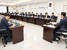"모두의 성장을 위한 소통과 협력." 충북교육청, 직속기관장 정책소통협의회로 교육 격차 해소 방안 모색