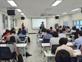 학교지원센터 담당자 60여 명, 하반기 학교지원 방향 수립 평가회