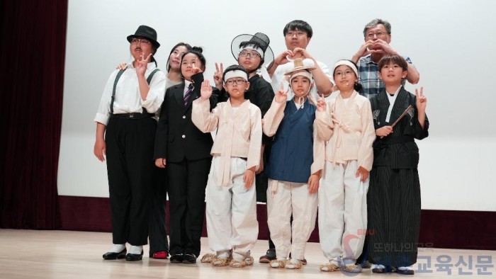 사진1_충남 학생연극축제.jpg