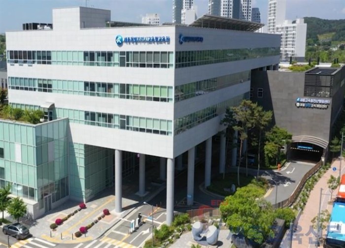 교육원 전경.jpg