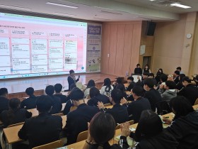 “책심으로 키우는 문해력, 함께 읽고 성장하다” 충남교육청, 2025 책심(心) 키움마당 운영